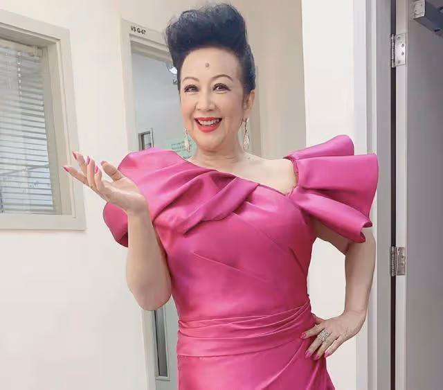 恭喜!73歲知名港星中山連買兩套房,此前已投資9套房身家過億