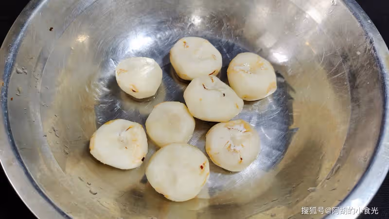 綠豆和它絕配！花少錢煮一碗，暑氣、火氣全搞定，甜兮兮好滋味，喝出清涼一夏
