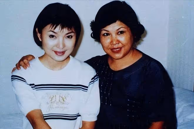 曾11次登上春晚的她,出軌整容醫生轉移前夫12億財產,太「狠」