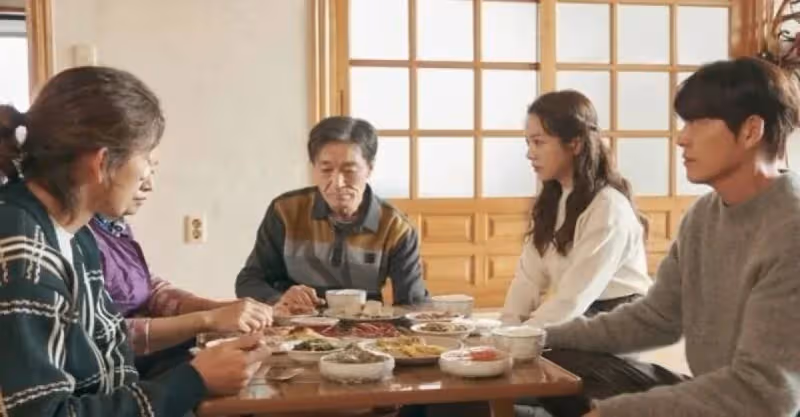 老公從小被婆婆冷落！偏心著小叔和小姑「但她一中風沒人顧」　我卻照顧3年婆婆走後「小姑拿出一份遺囑」叫來全家