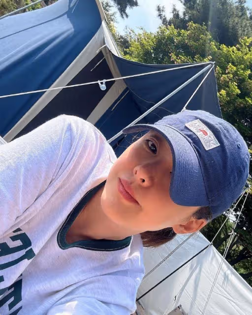 45歲女星曬出大學成績單，優異成績令人驚嘆，離婚5年仍渴望婚姻