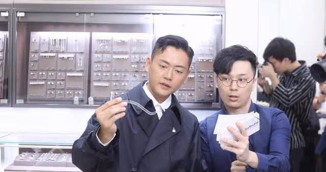厲害!TVB小生直播帶貨1小時吸金6位數,新劇疑被男二搶風頭