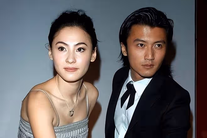 謝霆鋒隔10多年與大兒子首同框!父子長相如複製,澳洲滑雪心情佳