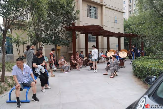 南陽市黨政考察團來開封考察