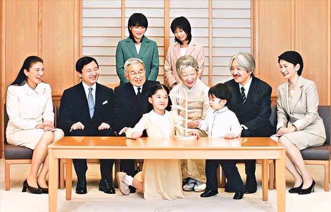 日本最美公主,28歲的佳子堅持獨居,日本公主都想「叛逃」王室?