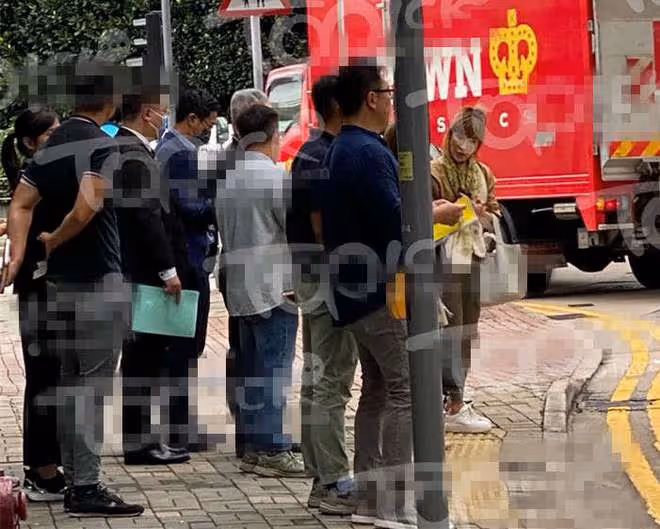 李玟遺產爭奪戰疑開打，二姐率律師團到警署，老公被曝欲推翻遺囑