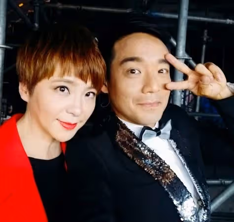 分手2年遇真愛，婚禮上前男友「送破鞋」羞辱：人如其鞋　丈夫霸氣「回一禮」讓他顏面掃地！