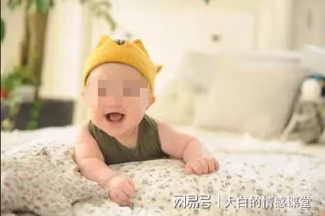 故事:大兒媳不生婆婆看不起,領養後小兒媳要補償:我兒子是血脈