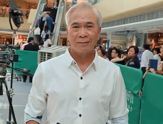 TVB知名老戲骨否認女友坐檯，正式宣布將名下所有房產轉給對方