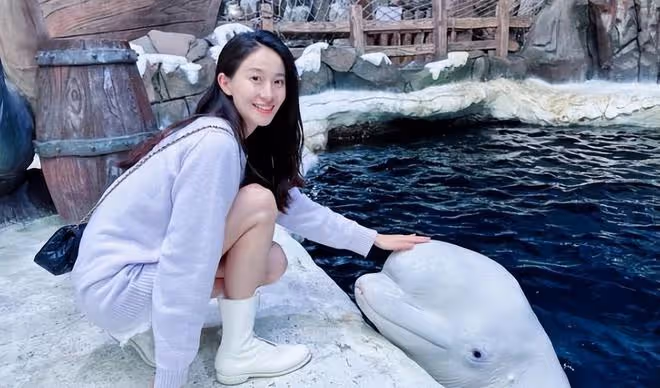 孫楊張豆豆官宣結婚，曬結婚照甜蜜燦笑，孫楊甜喊抬頭見喜