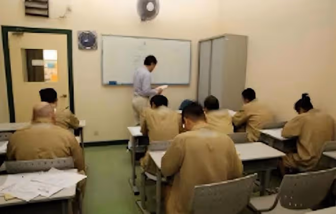 洗米華向1193位員工道歉,在監獄中戒菸戒酒開啟全新的生活