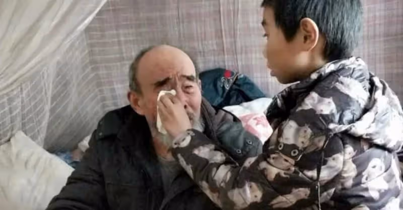 在兒子家養老，每次我上過廁所兒媳都會進去，真相實在太傷人