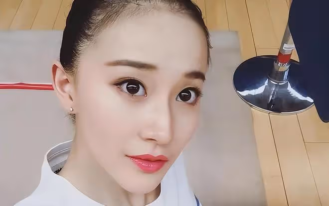 「虎媽」楊明點頭,孫楊才和體操教練張豆豆官宣結婚?她真對我好