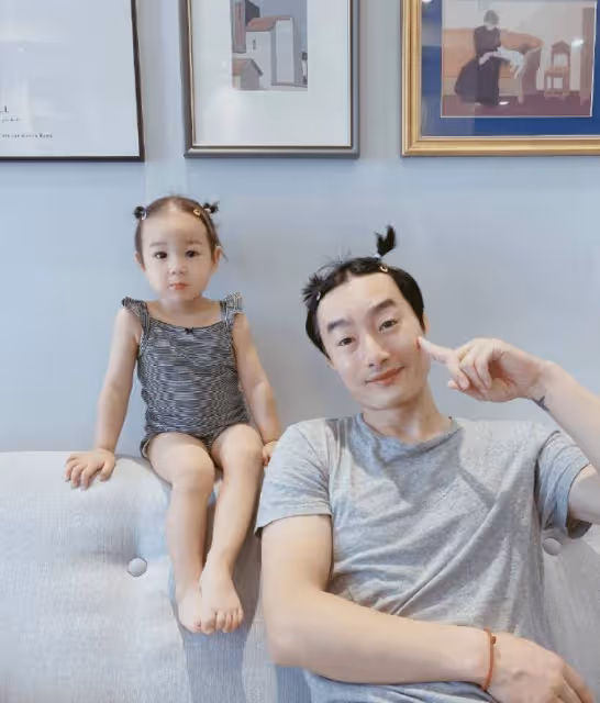 27歲何姿與31歲秦凱喜結連理,成就了一段體壇的愛情佳話
