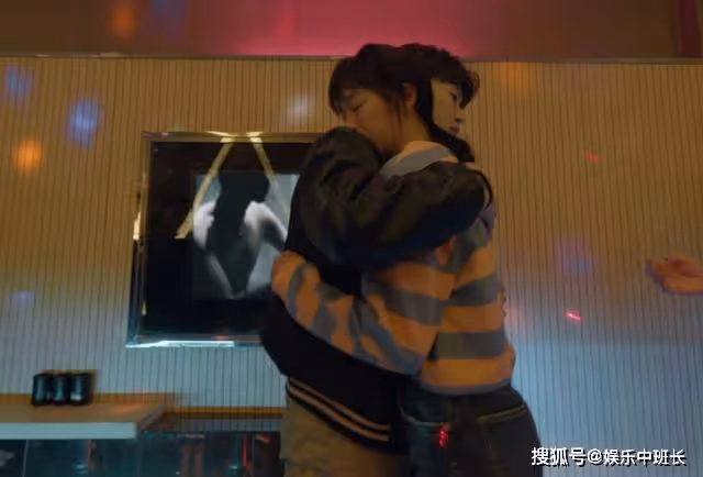 《曾少年》與謝喬醉酒的那一晚,楊澄的適可而止,暴露了他的軟肋