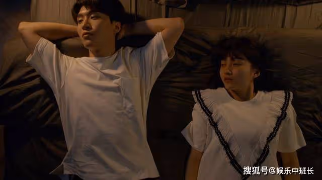 《曾少年》與謝喬醉酒的那一晚,楊澄的適可而止,暴露了他的軟肋