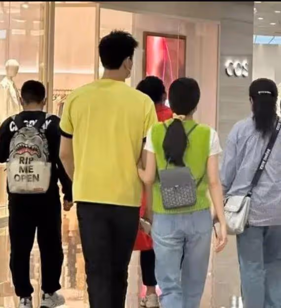 孫楊張豆豆官宣結婚,男帥女美好般配,去年已經見了父母