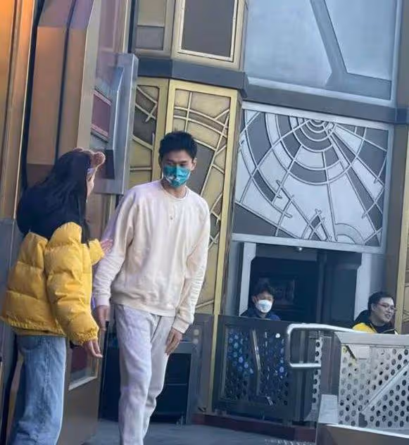 孫楊張豆豆官宣結婚,男帥女美好般配,去年已經見了父母