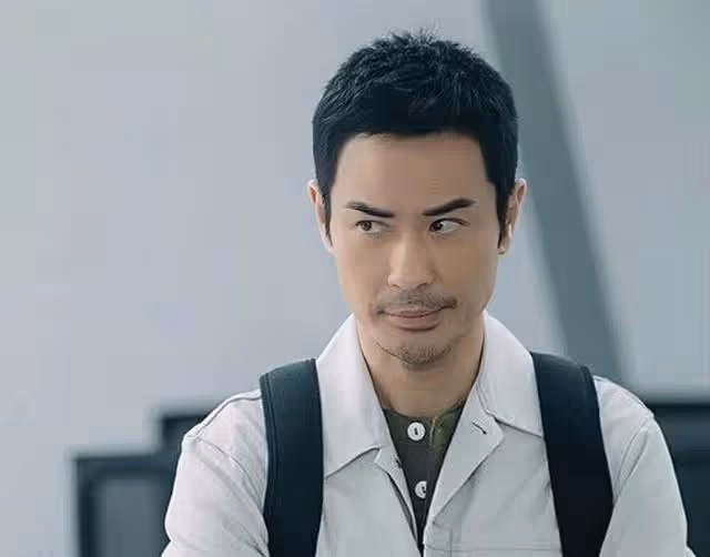 好慘！傳TVB知名視帝披哥首輪遭淘汰，現身醫院疑健康出問題