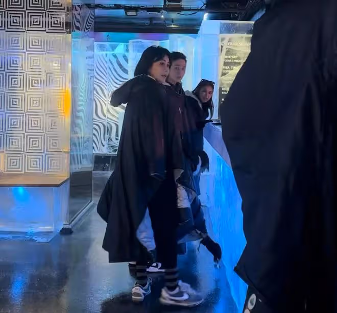 劉嘉玲帶侄子融入名流圈!與百億富婆歐洲度假,帥氣侄子陪伴在旁
