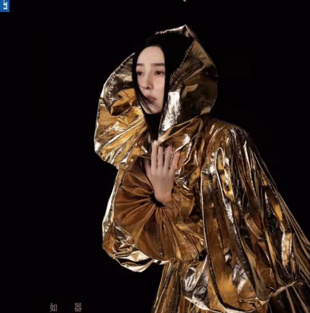 范冰冰高調殺回時尚圈,不輸當年反而更出彩,女星們驚呼不已