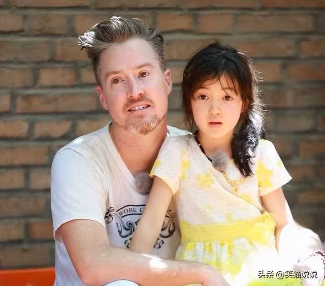14歲夏天近照曝光：長相甜美氣質佳，網友喊話稱夏克立很想念她