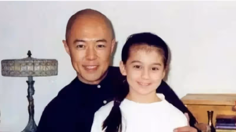 「玩弄」9個女人，3個孩子3個媽，他一個外籍藝人憑什麼如此囂張？