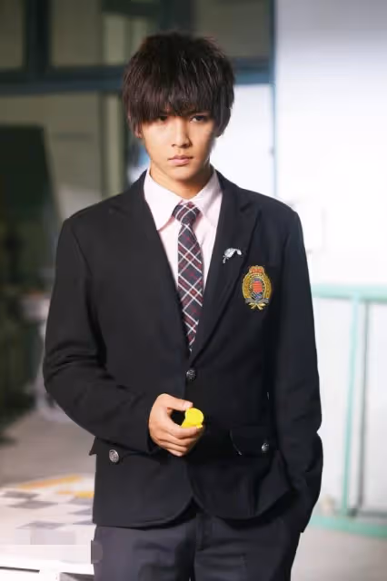 台娛頂流「三劈嫩男」,趁男友不注意強行進入,受害人年僅16歲!