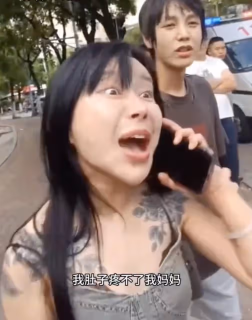 青島奔馳女酒駕出事故!現場無理撒潑,揚言:我懷孕了,誰敢動我