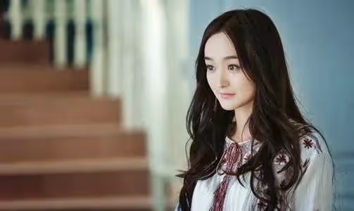 何泓姍:拍吻戲過敏,36的年紀18歲的臉,她的「壞」真的恨不起來