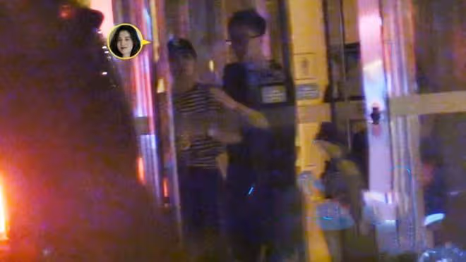 演員宋佳深夜買醉，被高大眼鏡男攙扶出酒店，走路搖晃一同去酒吧