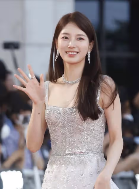 宋慧喬斐秀智林智妍林允兒韓孝周紅毯爭艷!誰最性感撩人