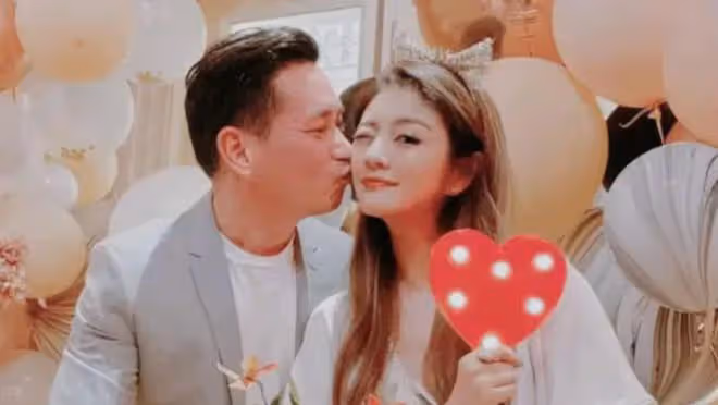 安以軒近況曝光:帶著倆娃努力生活,仍對老公陳榮煉一片真情!