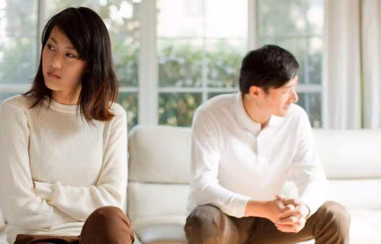 打工三年丈夫回家!夫妻如膠似漆勝新婚 某天晚上「打開衛生間的門」妻子含淚報警!