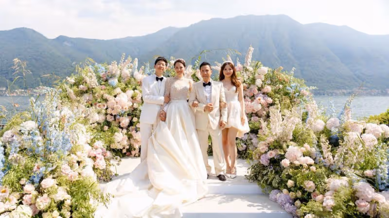 甄子丹汪詩詩補辦婚禮，慶祝結婚20周年，王寶強呂良偉等眾星雲集