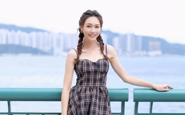 TVB港姐冠軍新戀情曝光,與富二代發展地下戀,對外國人情有獨鍾