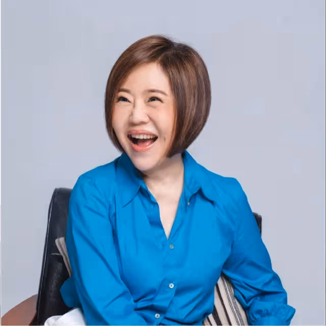 兒1眼近全盲!于美人「參加他名校畢典」落淚見證大驚喜 「全場歡聲雷動」網讚:果然青出於藍