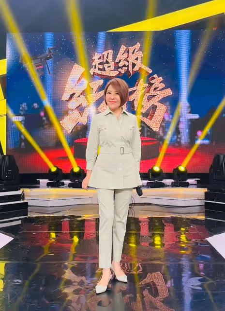 兒1眼近全盲!于美人「參加他名校畢典」落淚見證大驚喜 「全場歡聲雷動」網讚:果然青出於藍