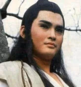 長跑21年結婚步晚年!「千面小生」顧冠忠笑喊:一生感情都給老婆 67歲身材仍超完美「凍齡帥樣」驚艷網友