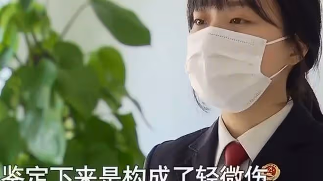 妻子與同事曖昧,導致丈夫鋃鐺入獄,妻子:我愧對孩子和公婆