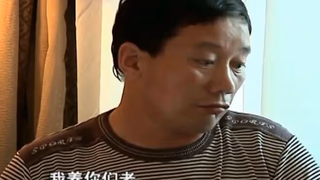 農民工與女大學生網戀,拋妻棄子後,又釀成悲劇:她想與我分手