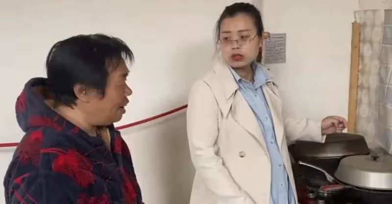 故事：兒媳帶親媽旅遊卻不帶我，兒子：岳母照顧月子時你裝病