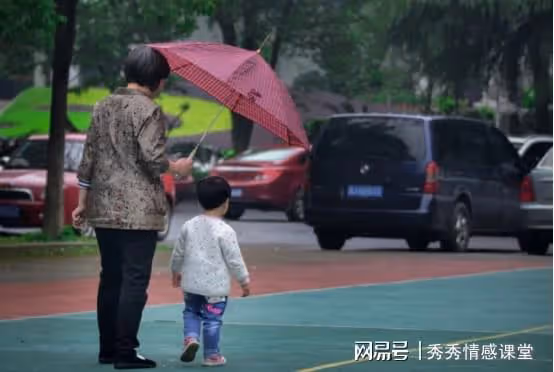 故事:照顧搭夥老伴,拒絕到兒子家帶娃,兒媳怒斥:老了別來沾邊