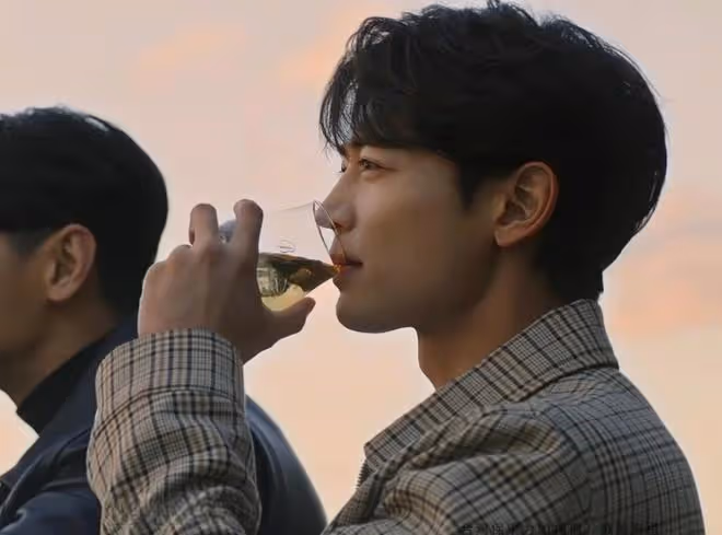 10位「酒量超好」韓星!宋慧喬被封「酒國女王」,申惠善根本現代版「酒鬼都市女人」!