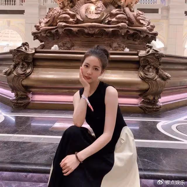 大楊嫂和王嘉爾合照惹爭議!十指相扣像情侶,大楊哥發文否認吃醋