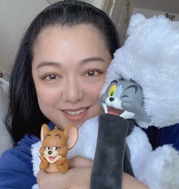 前港姐冠軍發文手撕出版社！自曝感覺被冒犯，曾多次被傳患腦瘤