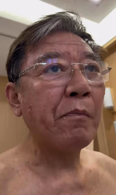李立群在杭州醫院吃飯靠朋友救濟，批評兒子女兒不尊老愛幼