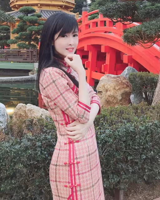 周慧敏分享工作vlog,分享美麗和自信,55歲仍舊熱愛自己的事業