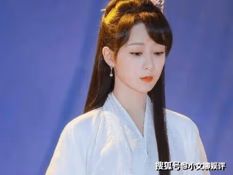 《長相思》女主真正喜歡的人是誰？《長相思》小夭最後和誰在一起了？