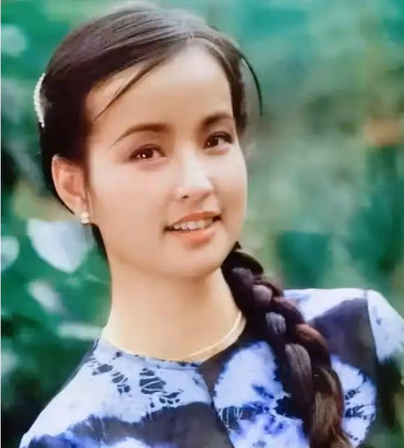 劉曉慶回應演少女爭議,稱自己什麼角色都能駕馭,盲目自信遭吐槽